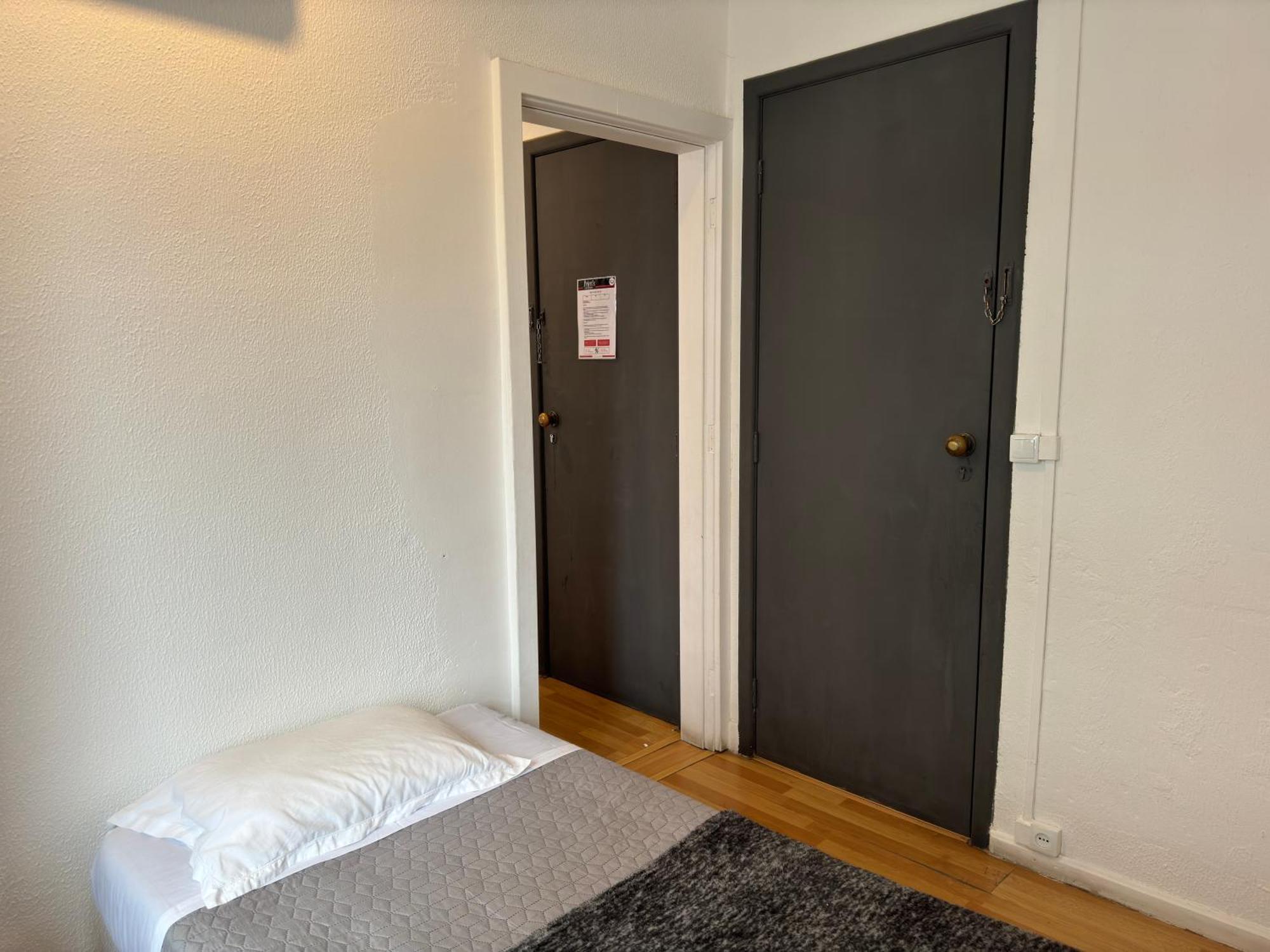 Peters Guesthouse أفيرو المظهر الخارجي الصورة