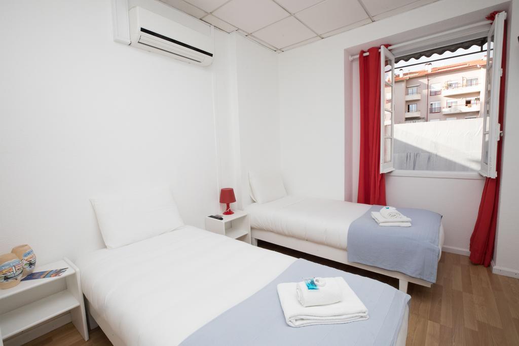 Peters Guesthouse أفيرو المظهر الخارجي الصورة